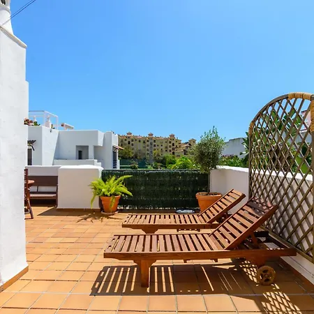Golf Hills Apartment Estepona