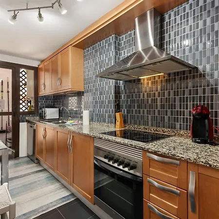 Kwatera prywatna Golf Hills Estepona