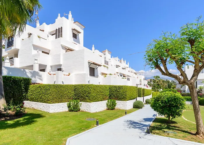 Golf Hills Апартаменти *